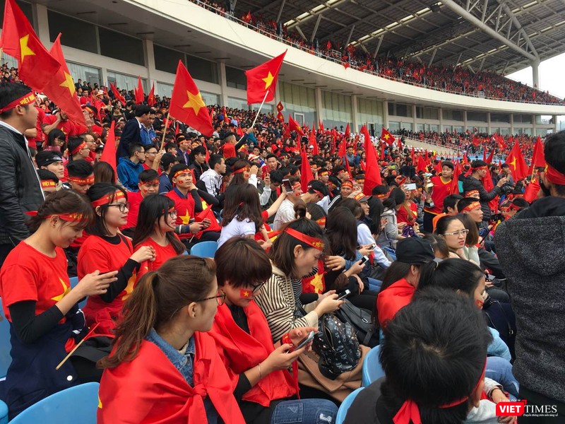 Không khí trận bóng lịch sử của U23 Việt Nam: Chút tiếc nuối phút cuối ảnh 5