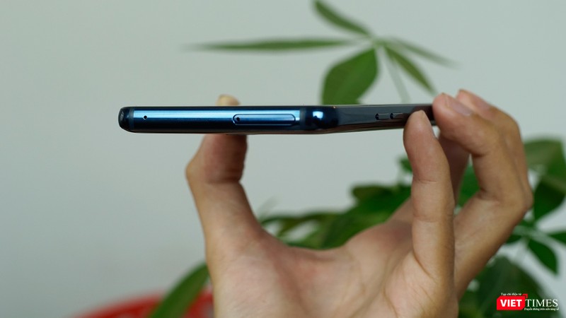 Trên tay LG G7+ “Thin Q” hàng xách tay về Việt Nam giá 18,9 triệu ảnh 10