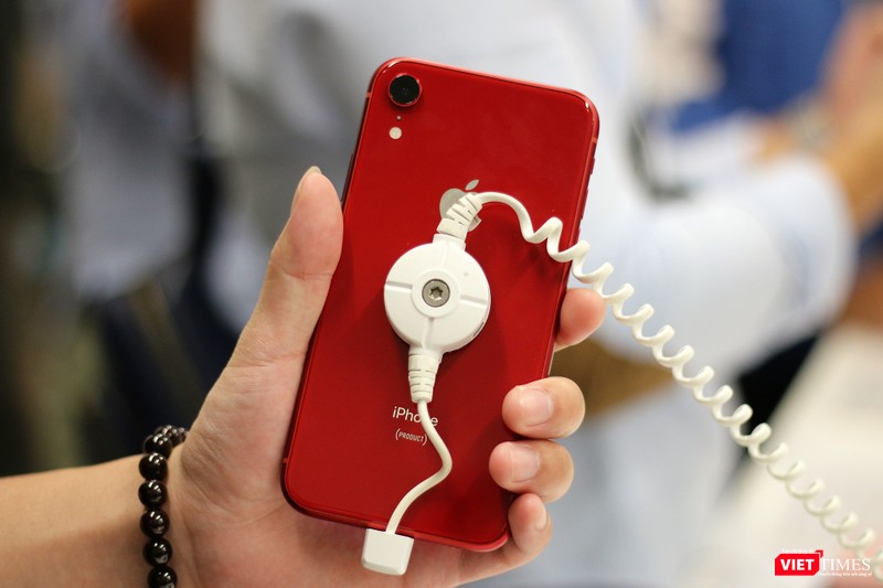 iPhone XR có màu đỏ trẻ trung iPhone XR có màu đỏ trẻ trung