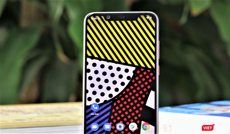 Màn hình IPS LCD của Nokia 8.1 có màu sắc đẹp không thua kém gì màn AMOLED