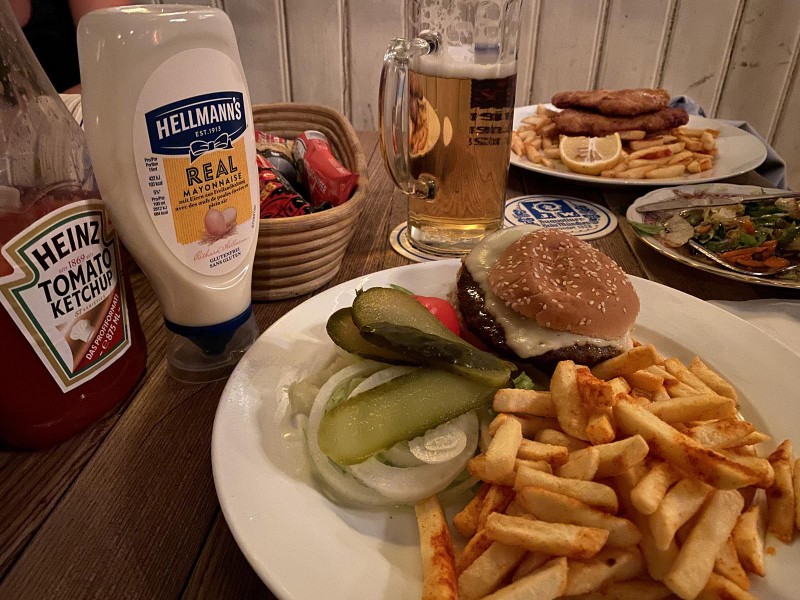 iPhone bật Night Mode iPhone bật Night Mode