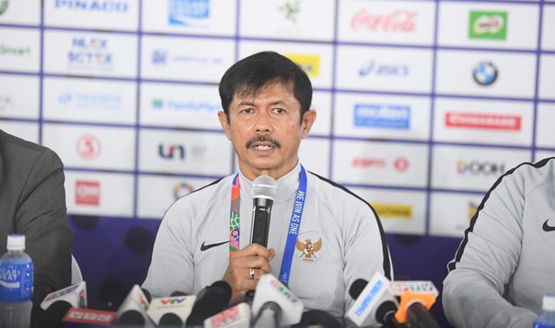 Thất vọng vì thua đậm, người hâm mộ Indonesia cáo buộc Việt Nam có “chiến thuật bẩn” để giành huy chương vàng bóng đá SEA Games ảnh 13 HLV U22 Indonesia phàn nàn về trọng tài điều hành trận đấu, không ngờ Indonesia lọt được vào trận chung kết