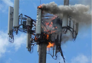 Đẩy mạnh đầu tư 5G , Trung Quốc ôm mộng “công xưởng thế giới” mới? ảnh 4 Thêm một quốc gia có các cột thu phát 5G bị phá hủy vì lo sợ Covid-19