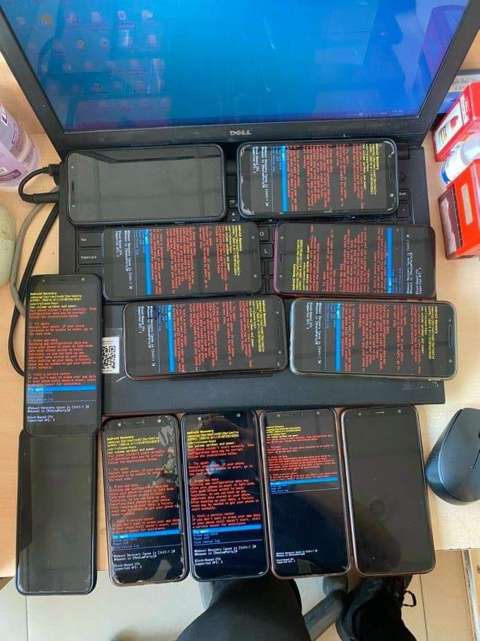 Các máy bị lỗi đang phải chạy lại phần mềm