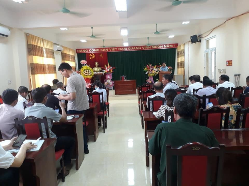 UBND thị trấn Phố Ràng phối hợp với Mặt trận tổ quốc và các đoàn thể triển khai cài đặt ứng dụng khẩu trang điện tử "Bluezone" UBND thị trấn Phố Ràng phối hợp với Mặt trận tổ quốc và các đoàn thể triển khai cài đặt ứng dụng khẩu trang điện tử "Bluezone"