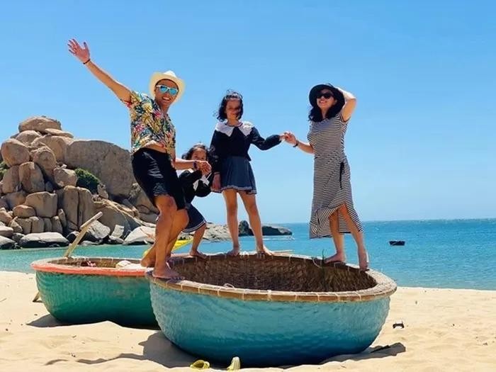 Gia đình diễn viên Hồng Đăng (ảnh: FBNV)