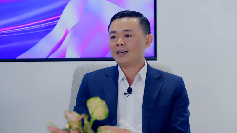 ông Nguyễn Đức Hạnh - Phó Tổng giám đốc Công nghệ thông tin Tập đoàn Thiên Long chia sẻ về kinh nghiệm và thành quả bước đầu từ chương trình chuyển đổi số tại Tập đoàn Thiên Long