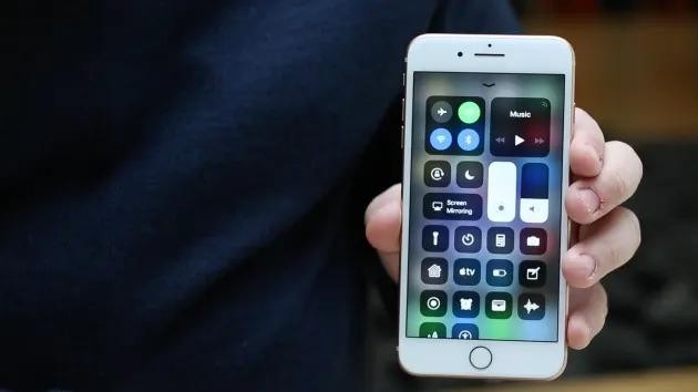 Control Center của iOS 11 Control Center của iOS 11