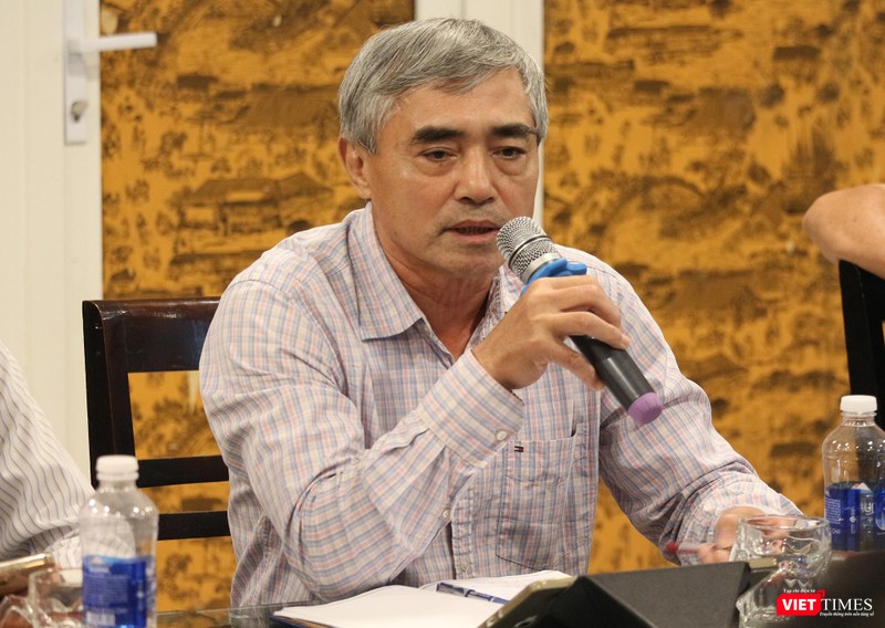 TS. Nguyễn Minh Hồng, Chủ tịch Hội Truyền thông số Việt Nam chia sẻ về hoạt động của Hội trong thời gian qua (ảnh: Văn Lâm)