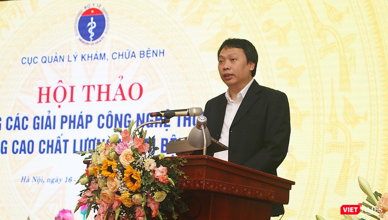 Thứ trưởng Nguyễn Huy Dũng cho rằng, dữ liệu khám, chữa bệnh chính là nguyên liệu, là đầu vào quan trọng của chuyển đổi số và cũng là một công cụ sản xuất, công cụ phục vụ công việc của các bệnh viện, các y bác sĩ. (ảnh: Đăng Khoa)