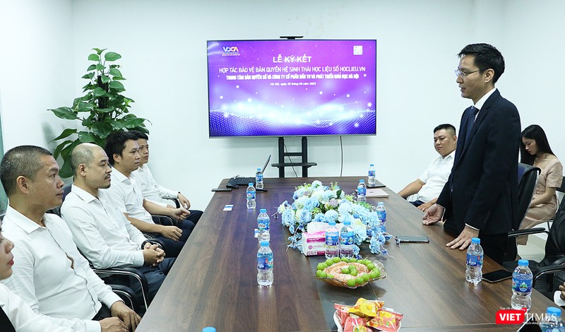 vt_hoanh dinh chung.jpg