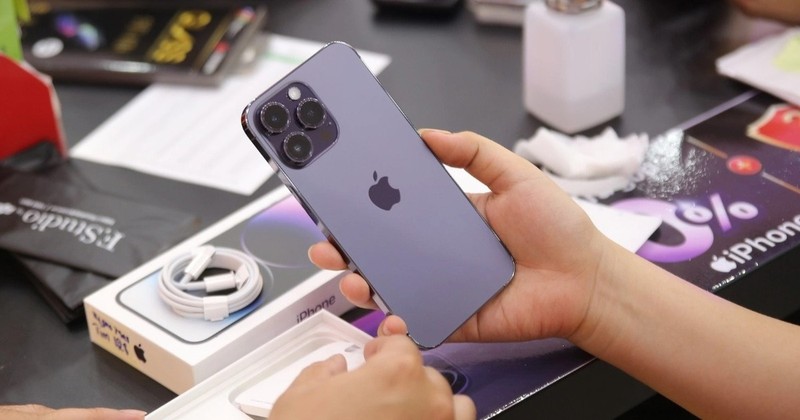 iPhone 14 Pro max.jpg