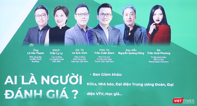 vt_ban giam khao.jpg