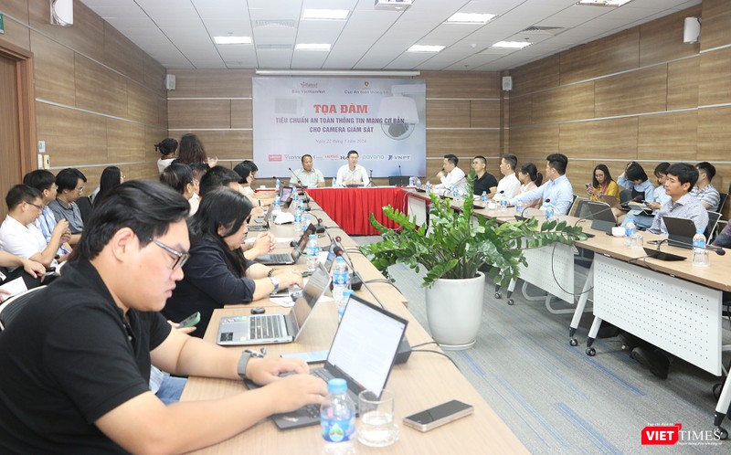 vt_toa dam camera giam sat.jpg