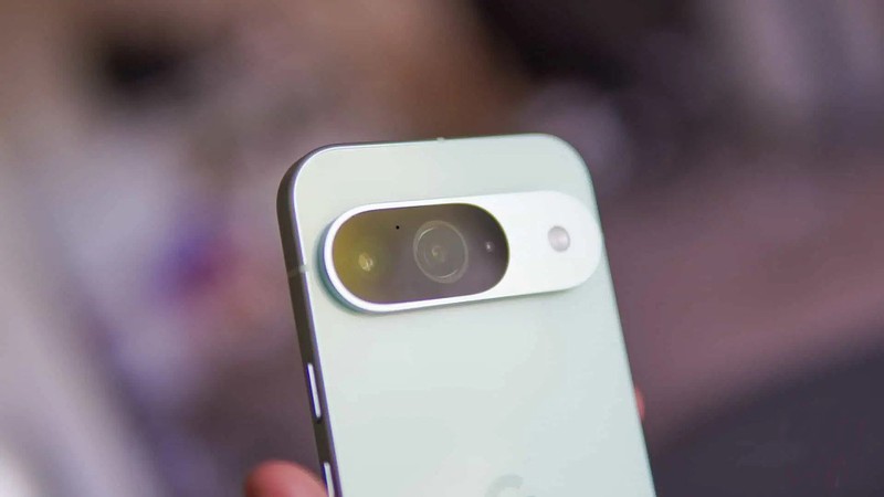 Google-Pixel-9 camera.jpg