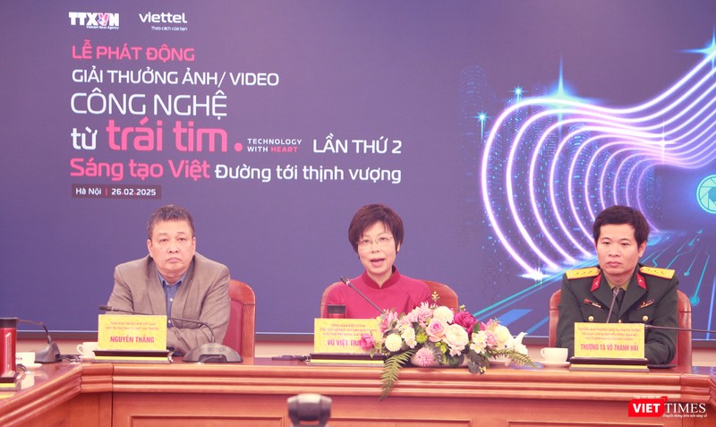 Đại diện Ban tổ chức Giải thưởng "Công nghệ từ trái tim - Technology with heart" chia sẻ về những nét mới của giải thưởng năm nay