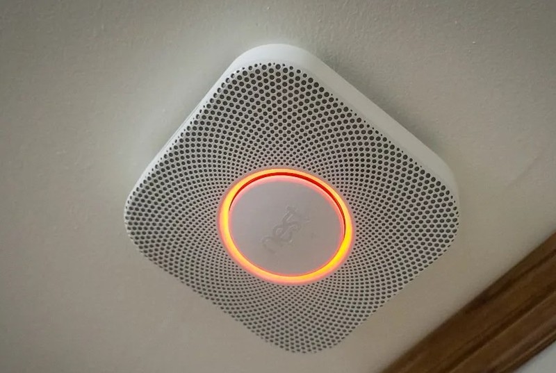 thiet bi bao khoi Nest.jpg