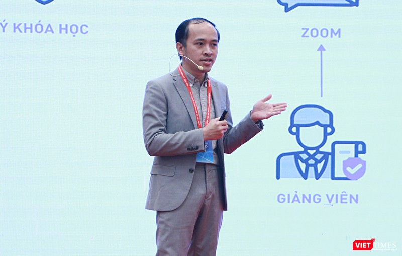 Ông Vũ Ngọc Sơn thuyết trình về nền tảng nCademy.