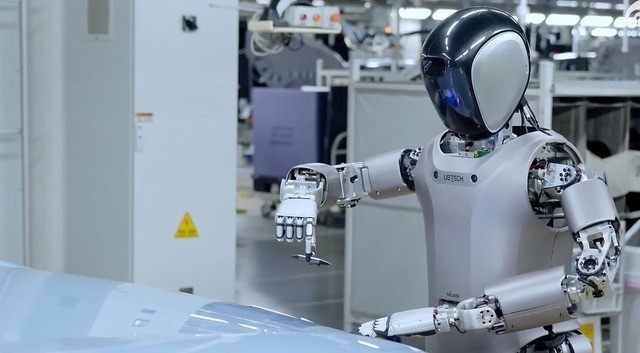 Vingroup đang nghiên cứu chế tạo robot đa năng. Ảnh: UBTECH Robotics