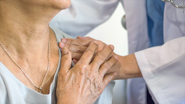 Thăm khám một bác sỹ nhiều lần sẽ hiệu quả hơn trong điều trị so với mỗi lần khám một bác sỹ (Ảnh minh họa) Thăm khám một bác sỹ nhiều lần sẽ hiệu quả hơn trong điều trị so với mỗi lần khám một bác sỹ (Ảnh minh họa)