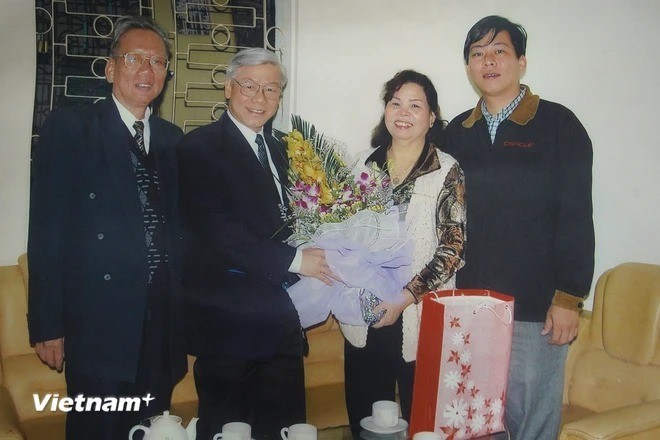 vnp-gv2-417png-2045 (1).jpg