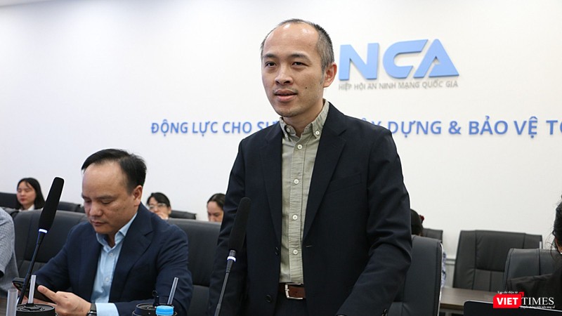 Ông Vũ Ngọc Sơn, Trưởng ban Công nghệ, Hiệp hội An ninh mạng quốc gia chia sẻ thông tin về cuộc thi an ninh mạng dành cho sinh viên toàn quốc