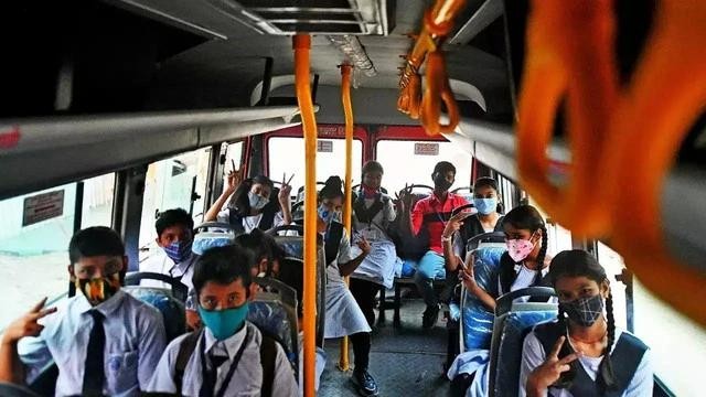 Nhiều quốc gia đã ứng dụng hệ thống giám sát, an ninh vào xe buýt đưa đón học sinh.