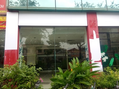 Cảnh hoang tàn của tòa nhà trị giá 55 triệu USD Thuận Kiều Plaza ảnh 5 Cảnh hoang tàn của tòa nhà trị giá 55 triệu USD Thuận Kiều Plaza ảnh 5