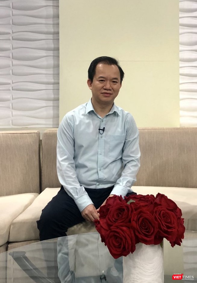 PGS.TS. Bùi Hoài Sơn: “Cần nhân rộng kinh nghiệm quản lý tiền công đức của Miếu Bà Chúa Xứ núi Sam“ ảnh 1 PGS.TS. Bùi Hoài Sơn: “Cần nhân rộng kinh nghiệm quản lý tiền công đức của Miếu Bà Chúa Xứ núi Sam“ ảnh 1