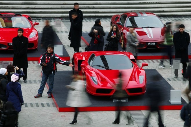 10 nỗi khổ chỉ chủ siêu xe mới biết ảnh 3