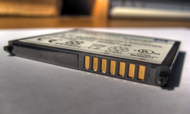 Pin điện thoại hoạt động như thế nào và tại sao chúng có thể phát nổ? ảnh 5