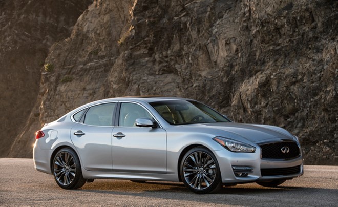 8. Infiniti: Thương hiệu hạng sang của Nissan tăng 16 bậc lên vị trí thứ 8. 4 dòng xe được tiến cử đưa Infiniti đạt số điểm tin cậy 62.