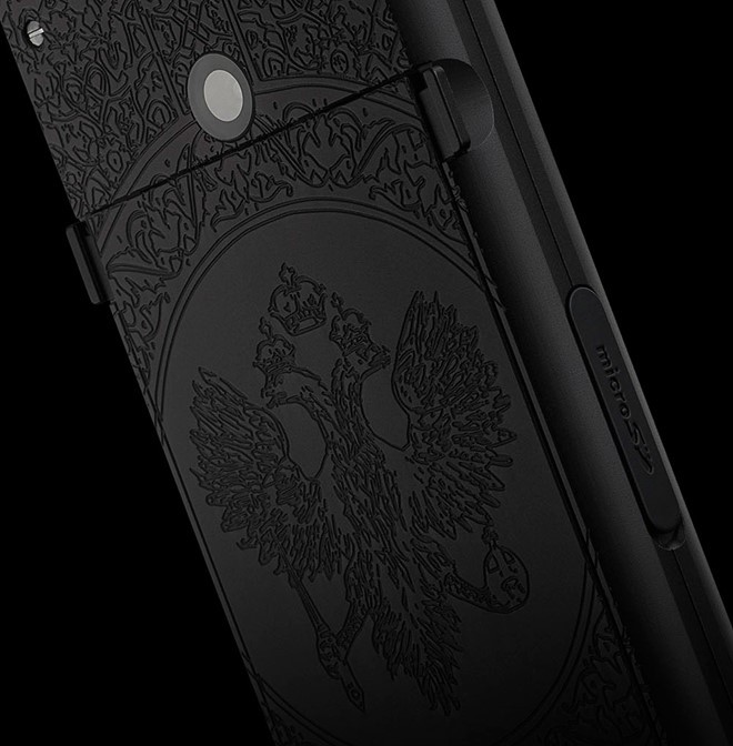 Điện thoại siêu sang cho người yêu nước Nga giá 70 triệu ảnh 4