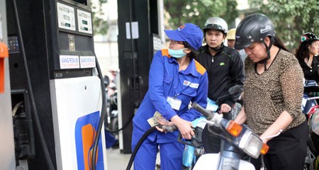 'Lỗ hổng' thuế, DN xăng dầu 'đút túi' ngàn tỷ? ảnh 1