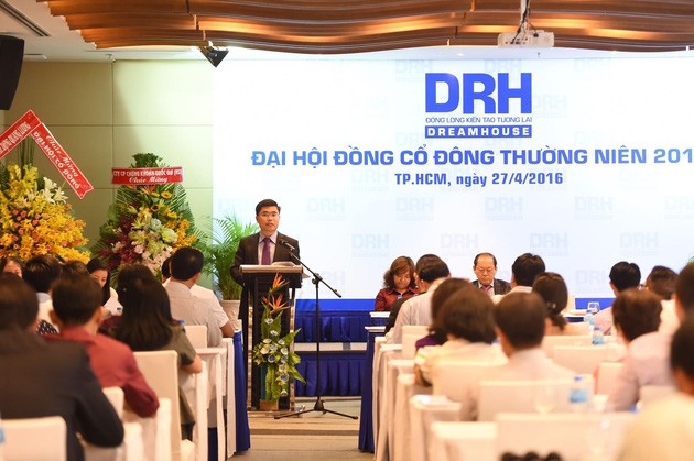 Cổ đông DRH, anh là ai?