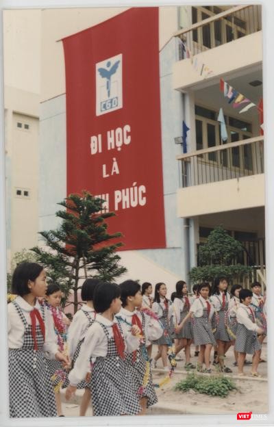 Đi học là Hạnh phúc. Đi học là Hạnh phúc.