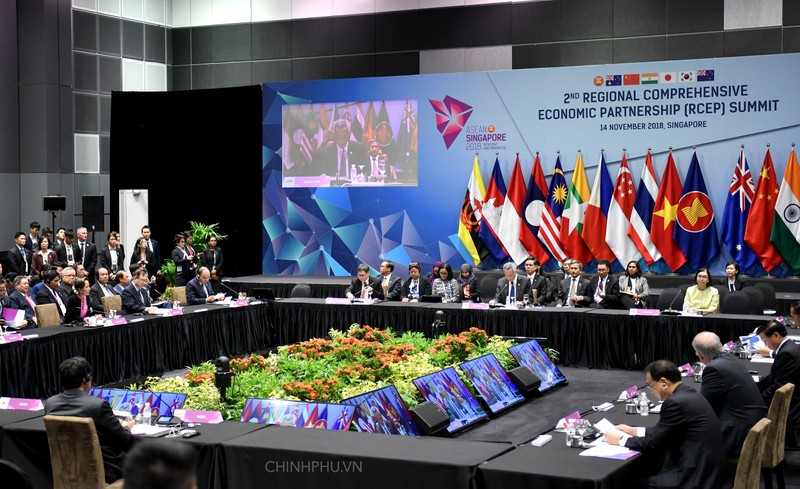 Thủ tướng: Đây là thời điểm để nỗ lực kết thúc đàm phán RCEP ảnh 1