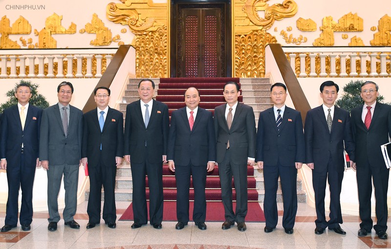 Thủ tướng tiếp Bộ trưởng Ngoại giao Triều Tiên ảnh 3 Thủ tướng tiếp Bộ trưởng Ngoại giao Triều Tiên ảnh 3