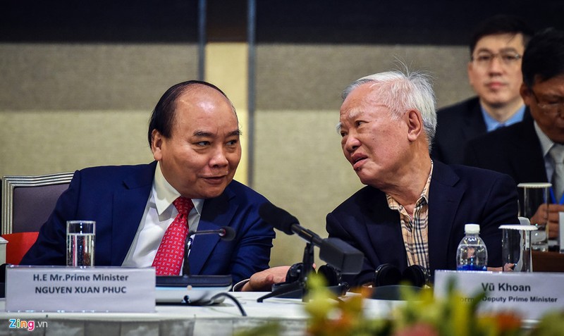 Ong Vu Khoan: The gioi canh tranh gay gat, Viet Nam o khu vuc nhay cam hinh anh 2