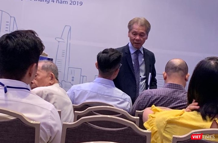 Cổ đông chiến lược SMBC đã thể hiện rõ sự bất tín nhiệm đối với Chủ tịch Eximbank Lê Minh Quốc.