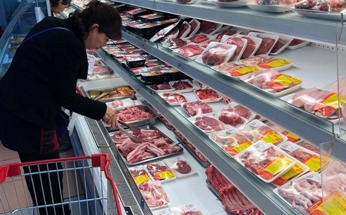 Thủ tướng yêu cầu sớm giảm giá thịt lợn