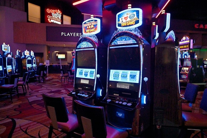 Sòng bạc vắng người tại New York-New York Hotel & Casino ở Las Vegas ngày 16/3. Ảnh: Zuma Press