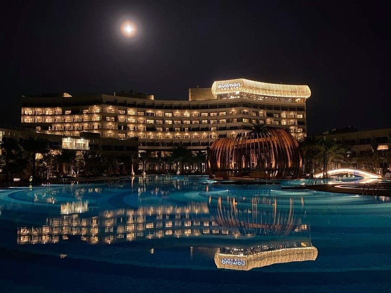 Tình hình tài chính Eurowindow Holding ảnh 6 Milton Holding: Cuộc hồi hương của một “soái Nga”