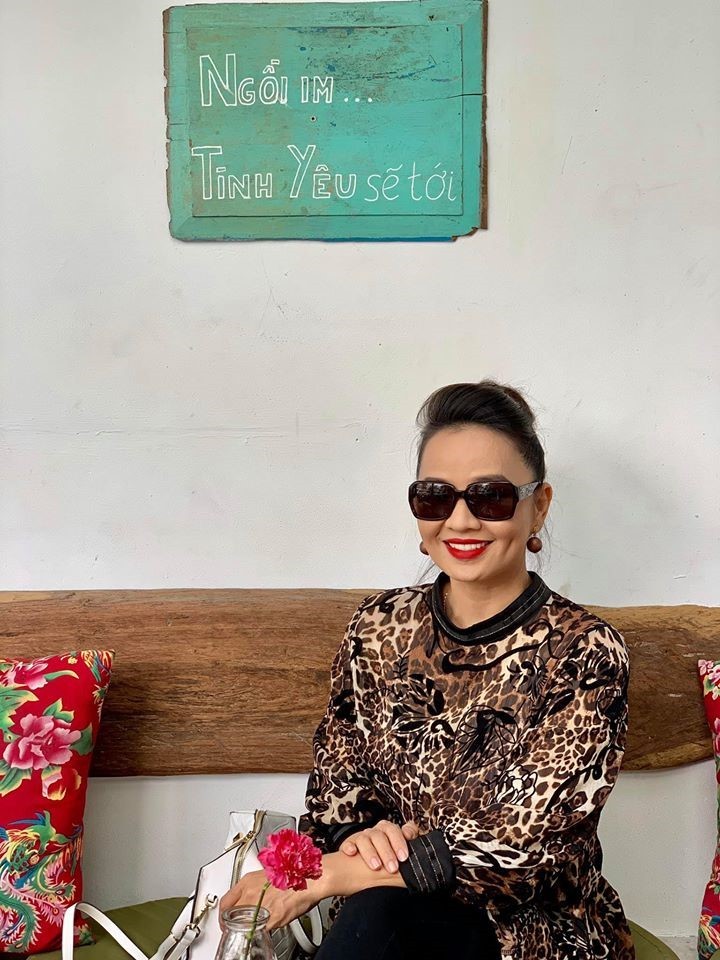 Hoài An trẻ trung khi diện Áo da beo sang trọng của Zonbig Hoài An trẻ trung khi diện Áo da beo sang trọng của Zonbig