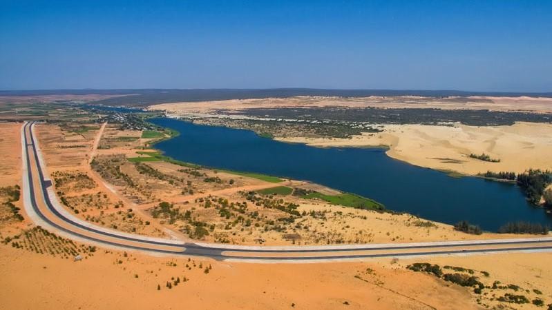 Một phần khu đất đăng ký dự án khu phức hợp Centraland nằm trong di tích Quốc gia danh lam thắng cảnh Bàu Trắng (Nguồn: Internet)