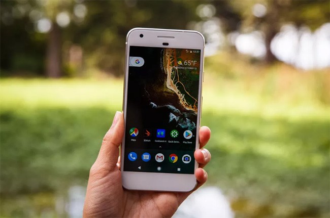 Google đàm phán mua đứt mảng kinh doanh điện thoại của HTC? ảnh 1