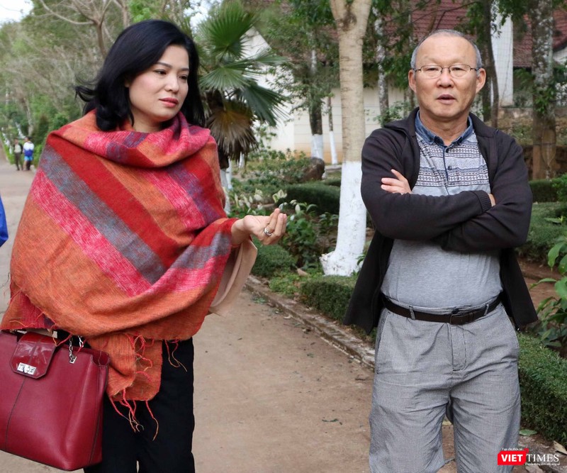 CEO của VP Milk rất giỏi tiếng Hàn và đã có quan hệ thương giao với người Hàn từ lâu 