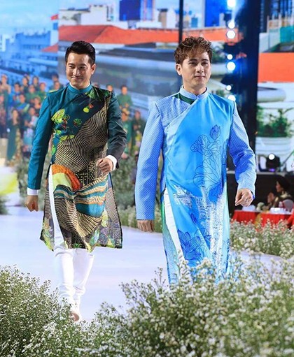 Ca sĩ Nguyên Vũ và Phi Hùng 