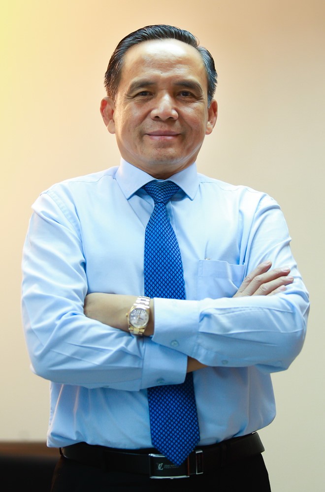 Ông Lê Hoàng Châu cho rằng hạn chế dự án mới khu trung tâm là đúng nhưng cần công bằng giữa các chủ đầu tư và đặc biệt phải nhắc đến trách nhiệm của Sở Xây Dựng TP.HCM