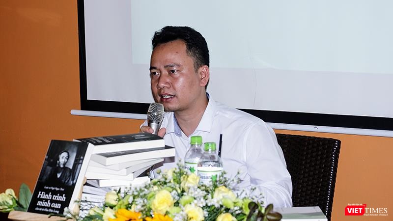 Luật sư Ngô Ngọc Trai trong ngày ra mắt cuốn sách "Hành trình minh oan cho tử tù Hàn Đức Long"